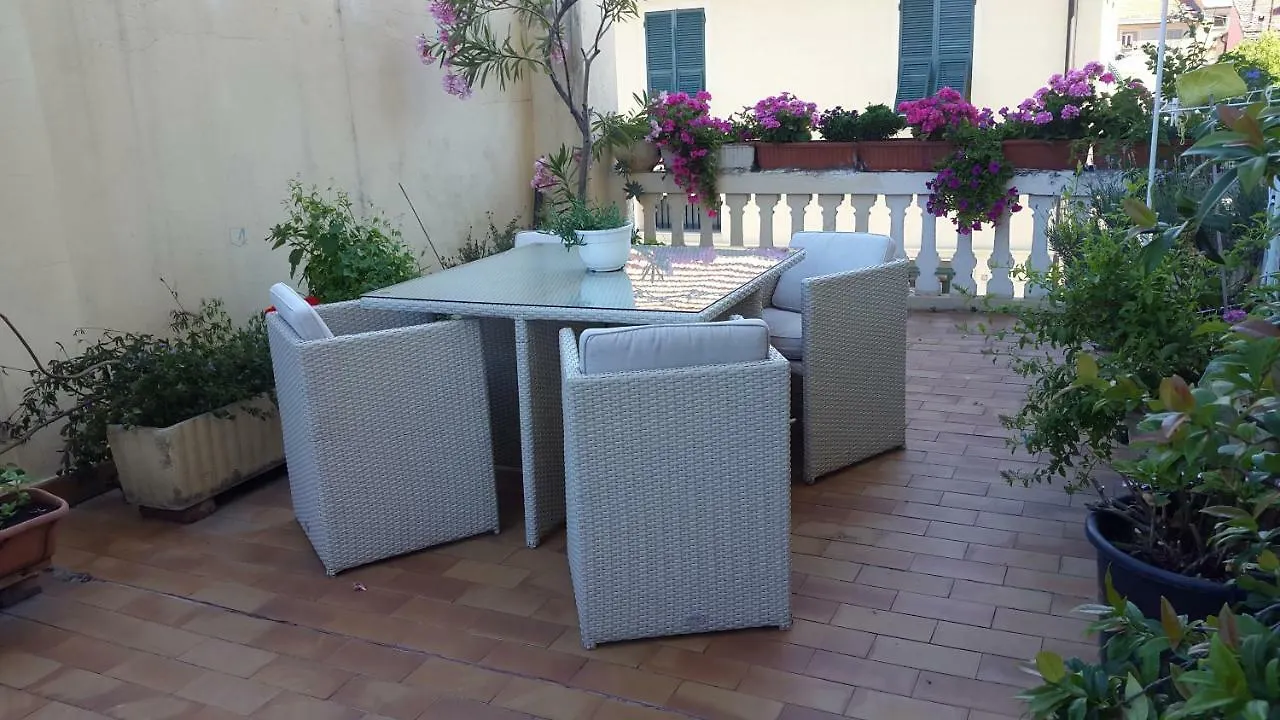 Albisola Bed And Breakfast Albisola Superiore Bed & Breakfast